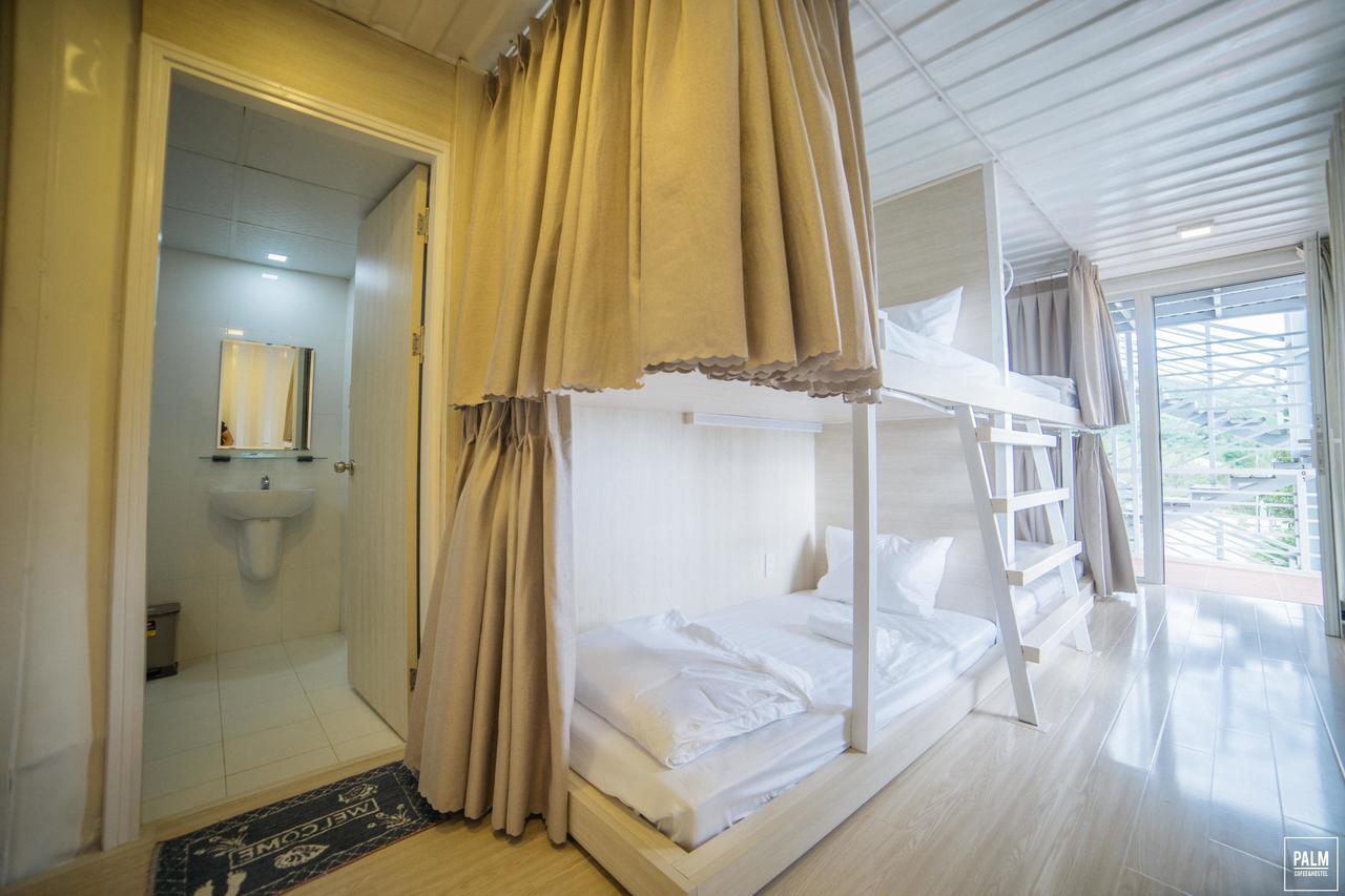 Palm Hostel & Coffee Nha Trang Exterior photo
