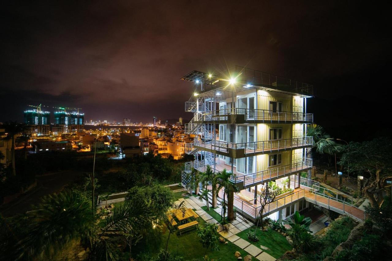 Palm Hostel & Coffee Nha Trang Exterior photo